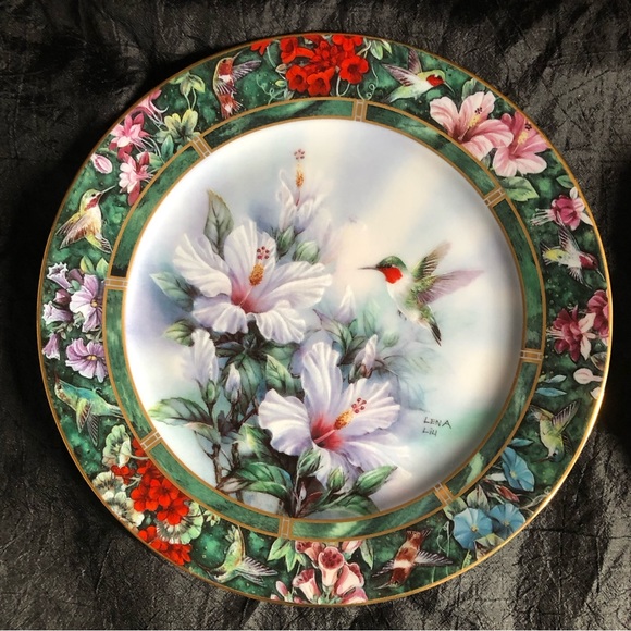 Collectible Decorative Plates: Lena Liu’s Hummingbird Treasury Set of 6 - Picture 6 of 17